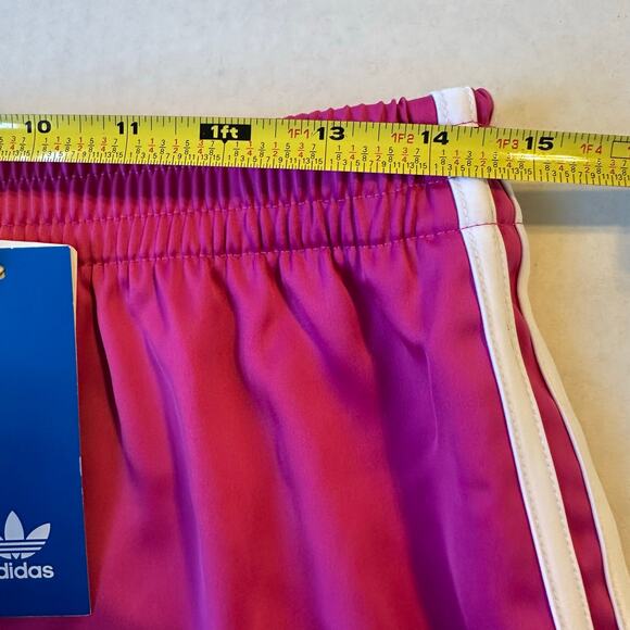 NEW Adidas Womens Track Shorts 3s Sprinter Sz Medium pink - Picture 7 of 9